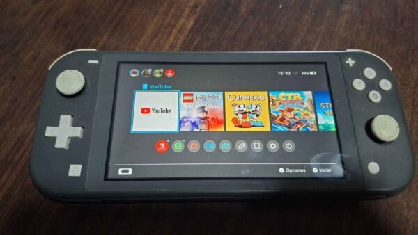 Nintento Switch con DETALLES